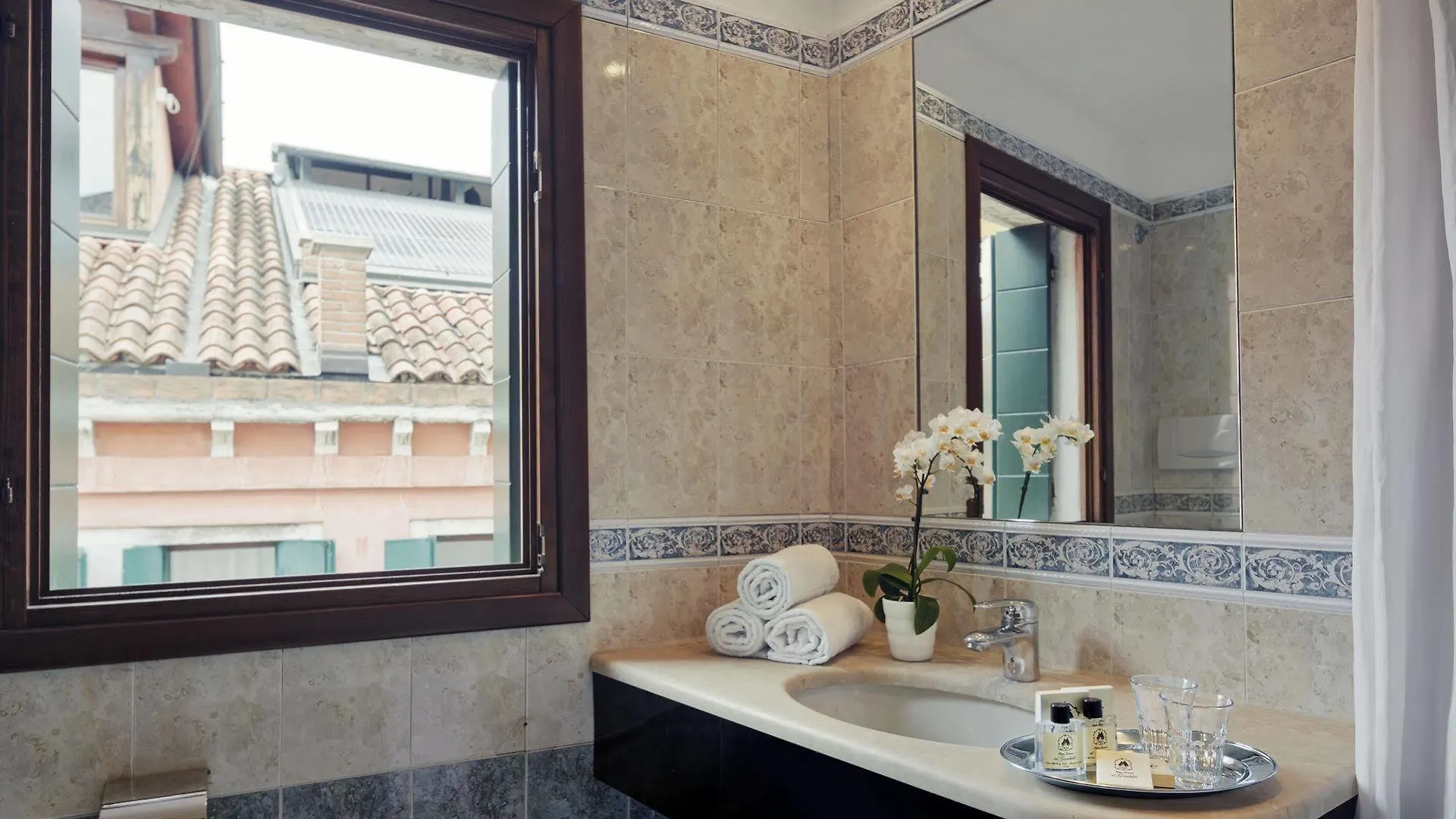 Otel Antica Locanda Al Gambero Venedik