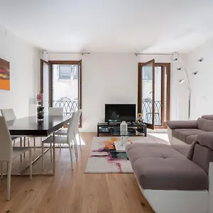 San Marco Prestige With Terrace By Wonderful Italy Appartamento