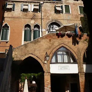 Palazzo Lion Morosini - Check In Presso Ai Santi Apostoli Penzion Benátky