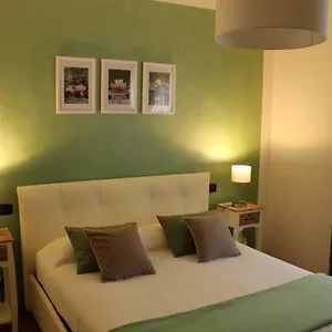 https://casa-la-valle-dei-segni.it-lombardy.com