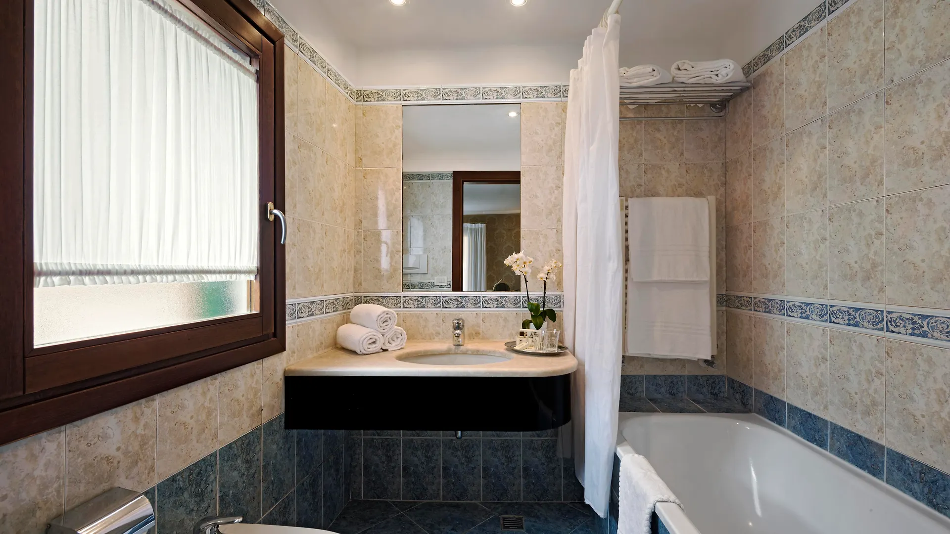 Antica Locanda Al Gambero Венеция