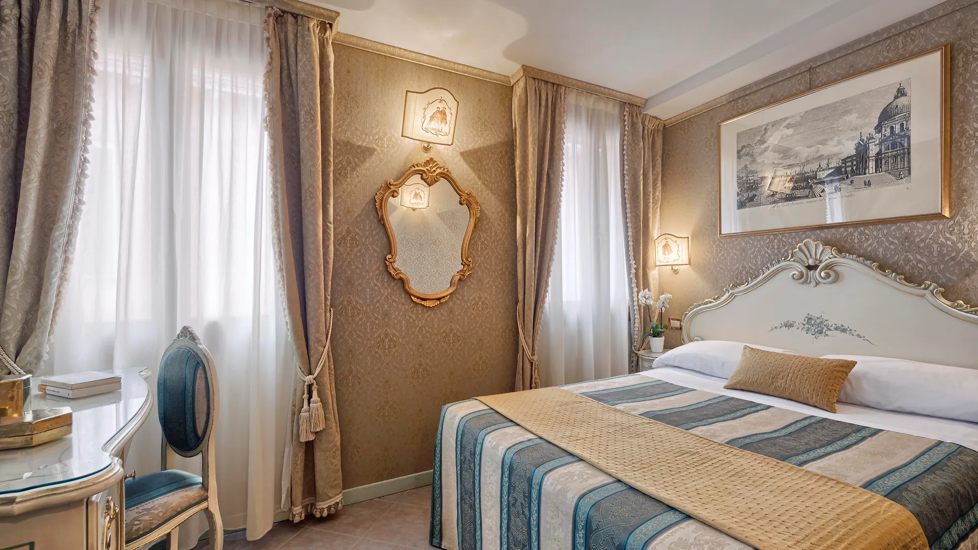 Antica Locanda Al Gambero Венеция Отель